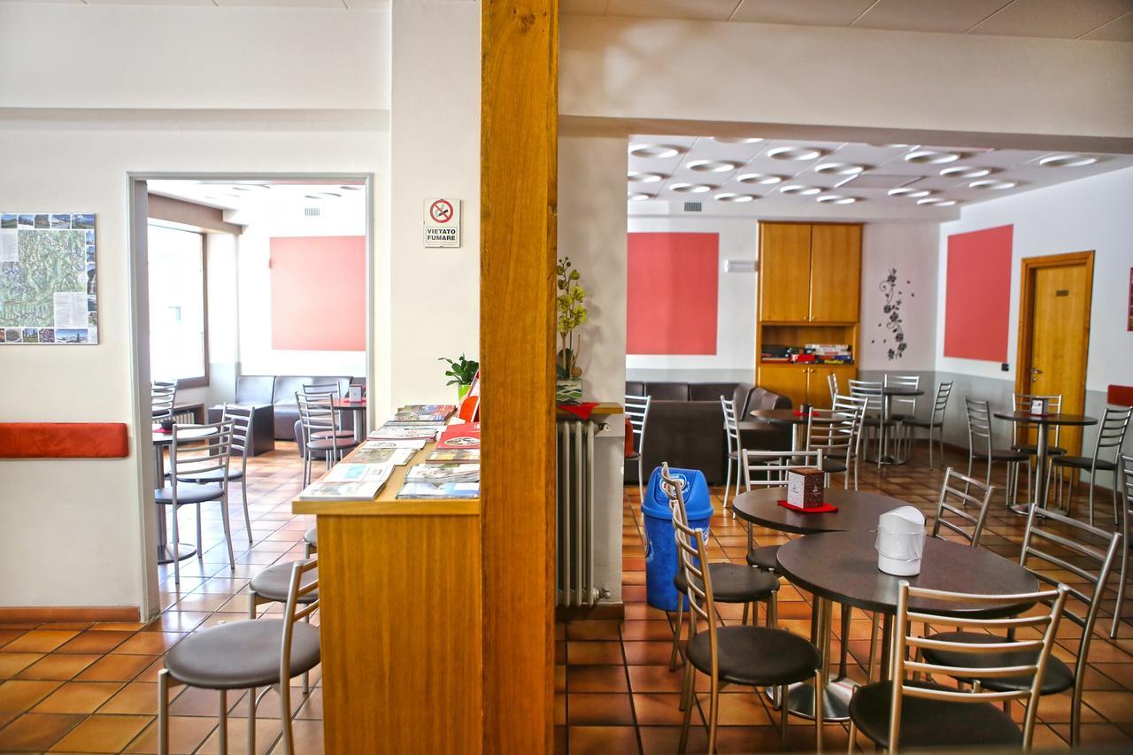 Albergo Gusmeroli Тирано Экстерьер фото